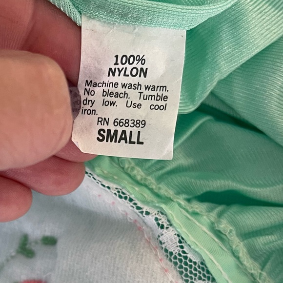 Vintage peignoir set mint green with white lace and pink rosebuds size small - Picture 5 of 8